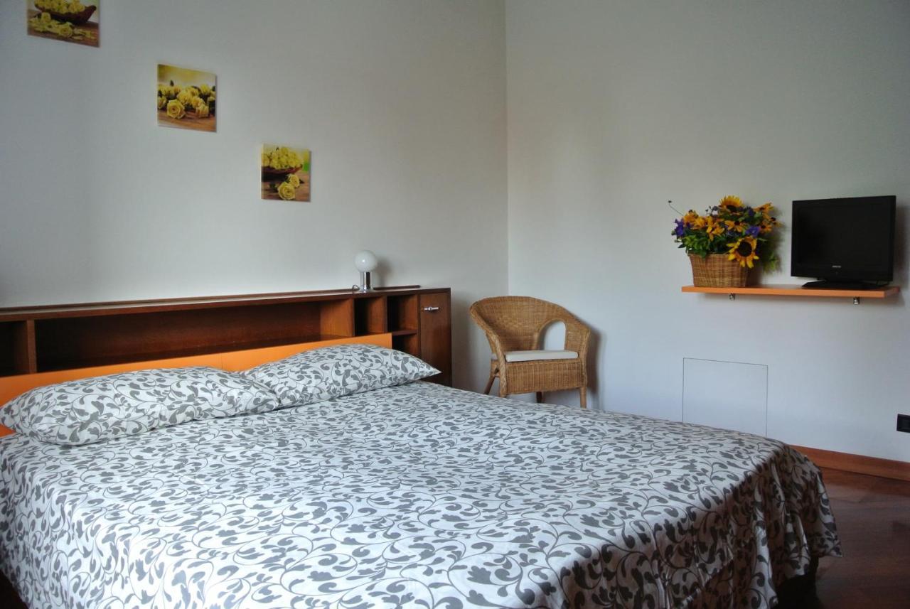 B&B Sari Комо Экстерьер фото